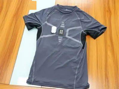 全息紗幕 裸眼3d 2.0時(shí)代的工業(yè)無人機(jī) 一大批 黑科技 亮相科博會(huì)